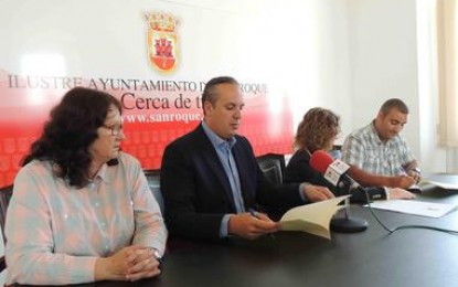 Ayuntamiento y Aperso firman un convenio para enseñar lenguaje de signos a personas no sordas