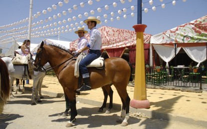 El paseo de caballos, otro espectáculo dentro del recinto ferial de La Línea