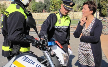Controles policiales al tráfico rodado para concienciar sobre el uso del cinturón de seguridad