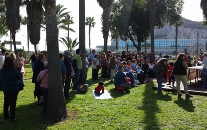 Los Locos del Parque congregan a más de 1.000 personas en su Domingo Literario