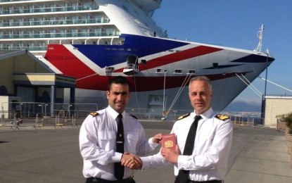 El nuevo miembro de la Autoridad Portuaria de Gibraltar obtiene la cualificación como Operador VTS