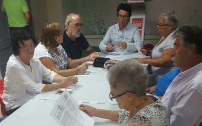 Reunión de la FLAVI con miembros del partido y del Grupo Municipal Socialista