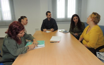 Reunión de los ediles de Educación y Participación Ciudadana con la AMPA del Gabriel Arenas