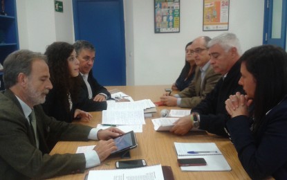 Los candidatos al Congreso por Cádiz explican en Algeciras las propuestas del PSOE en materia de políticas sociales para el 20-D