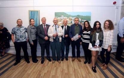 Karl Ullger, Rachel Webb y Sam Lucas, ganadores de la Exposición Internacional de Arte de Gibraltar