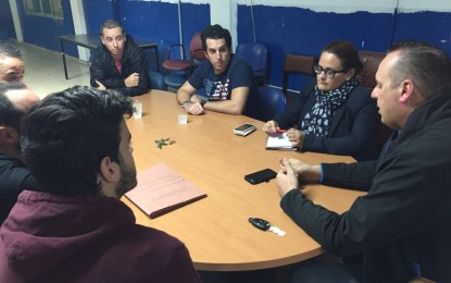 Reunión del alcalde de San Roque con la nueva Junta directiva de la Asociación Juvenil La Esquina