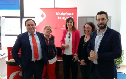 La incorporación de la compañía Vodafone a los sistemas de comunicación municipales supondrá un ahorro de más de un sesenta por ciento