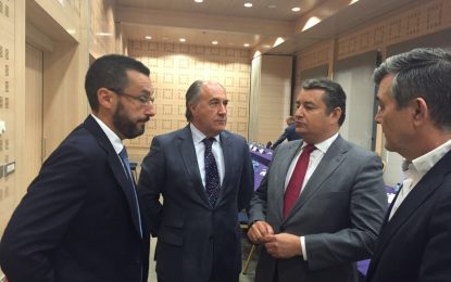 El alcalde participa en el encuentro interministerial con García Margallo para abordar las consecuencias del Brexit