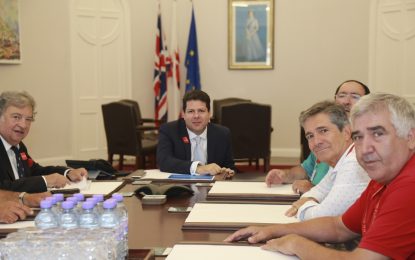 Picardo y la Asociación de Trabajadores Españoles en Gibraltar mantienen el contacto tras el BREXIT