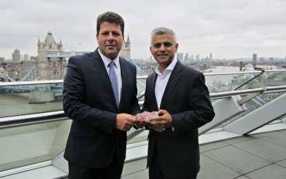 El Ministro Principal se reunió con el alcalde de Londres, Sadiq Khan