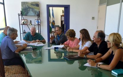 Asansull y el Ayuntamiento rubrican el contrato para la prestación de ayuda a domicilio