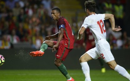 Portugal gana por 5-0 a Gibraltar en Oporto