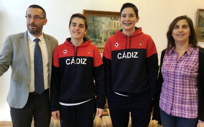 Recepción a los jugadores infantiles de la ULB que se proclamaron campeones de Andalucía con la selección gaditana