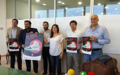 El alcalde y el diputado provincial de Deportes han presentado el Campeonato de Andalucía infantil femenino de baloncesto