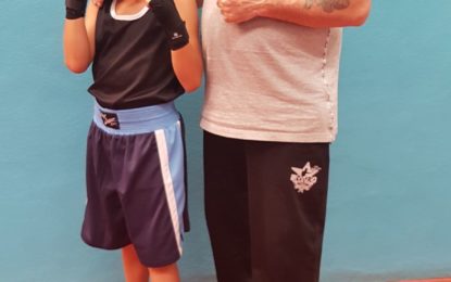 El joven boxeador Miguelito de los Ríos representará a la ciudad en los campeonatos de Andalucía de boxeo