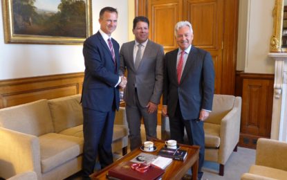 Los Gobiernos de Gibraltar y RU comentan la fructífera reunión intergubernamental sobre el Brexit