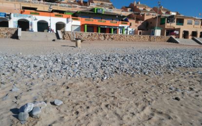 Verdemar-Ecologistas en Acción exige a la APBA la restauración completa de la playa de Getares, en Algeciras