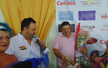 Frutos Secos Campos patrocinó la fiesta infantil en La Caseta El Patio