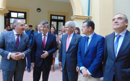 Landaluce agradece al Ministro de Asuntos Exteriores, Alfonso Dastis, su visita al Campo de Gibraltar