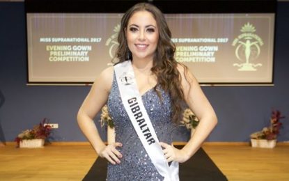 Steven Linares desea suerte a la segunda princesa de Miss Gibraltar, Sian Dean, en el concurso de Miss Supranational