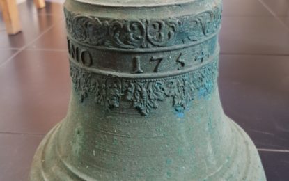 El Ayuntamiento de La Línea restaura una campana del siglo XVIII hallada en la iglesia del Carmen