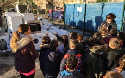 La escuela de St Bernard, en Gibraltar, apoya el manejo de desechos ambientales