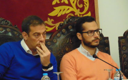 Mario Fernández asiste a una reunión en Cádiz sobre el proyecto de intervención en barriadas vulnerables