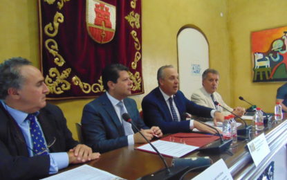 Picardo apuesta en San Roque por un marco estable de entendimiento y colaboración entre España y Gibraltar
