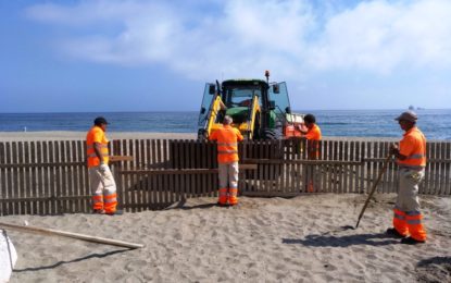 Iniciados trabajos de mantenimiento de playas para evitar desplazamientos de arena con los temporales