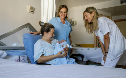 Los hospitales de la provincia de Cádiz registraron el pasado año 7.415 partos