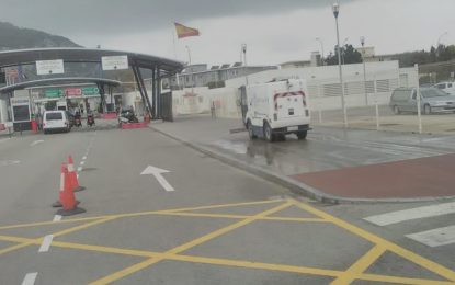 España deniega la entrada a unas 35 personas procedentes de Gibraltar