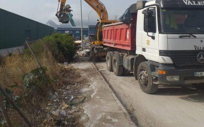 Limpieza retira cincuenta y cuatro toneladas de basura del camino de la Ermita