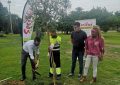 El Ayuntamiento y Socibus plantan cinco alcornoques en el Parque Princesa Sofía en la Semana Europea de la  Movilidad