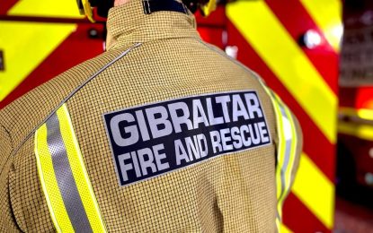 Los Bomberos de Gibraltar estrenan los nuevos equipos de protección personal usados en RU