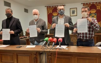 El Ayuntamiento  reclama a los gobierno de España y Reino Unido un acuerdo que posibilite la fluidez en el tránsito de personas y mercancías entre La Línea y Gibraltar