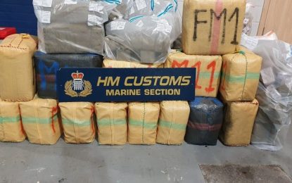 El Servicio de Aduanas intercepta 825 kilos de resina de cannabis