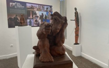 La Casa de la Cultura exhibe ya la obra escultórica más personal de Nacho Falgueras