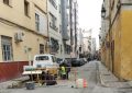 Mantenimiento Urbano realiza trabajos de mejora del firme en varias calles de cara a la Semana Santa