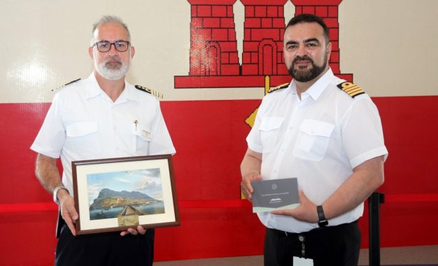 Silver Dawn y Regal Princess, los dos últimos cruceros en hacer escala inaugural en Gibraltar