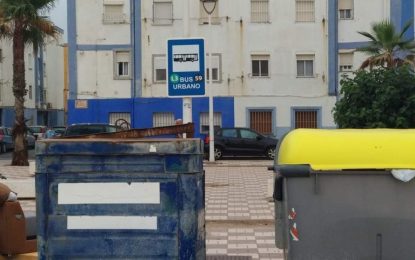 Ecologistas piden la reubicación de los contenedores de basura en La Línea