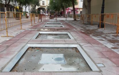 Los contenedores soterrados de la calle Rafael de León entran en funcionamiento el miércoles