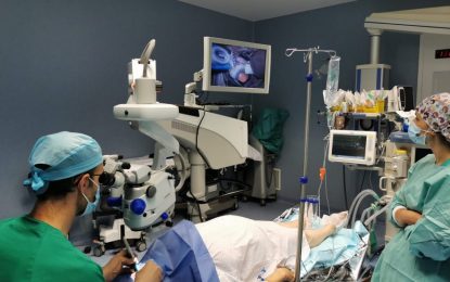 El Servicio de Oftalmología del Hospital de La Línea incorpora un láser de última generación