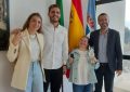 El alcalde recibe a la campeona de Andalucía de Taekwondo adaptado, Anabel Mellado