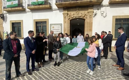 Con espíritu reivindicativo el pleno del Ayuntamiento de Los Barrios conmemora el Día de Andalucía