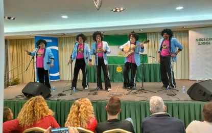 ‘Los Ya Son Five de Cai’ llena de humor y risas las Jornadas Andaluzas de Los Barrios