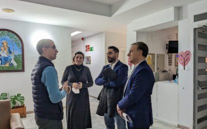 Daniel Perea elogia el programa Alvernia para mayores desfavorecidos o que viven solos puesto en marcha por la residencia San Ramón/Fundación RBD