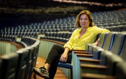 El alcalde felicita a la linense Isamay Benavente que se convertirá en la primera mujer en dirigir el Teatro de la Zarzuela en Madrid