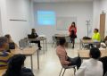 Personal del Centro de Información a la Mujer imparte un taller sobre igualdad y prevención de la violencia de género solicitado por Fakali
