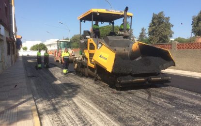 Adjudicado el plan de asfaltado que mejorará 120 calles del municipio de Los Barrios