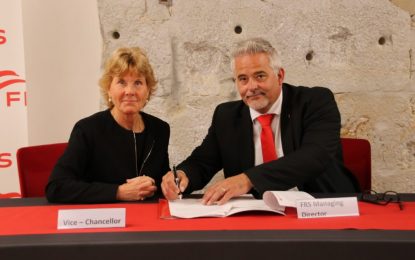 La Universidad de Gibraltar y el grupo naviero FRS firman un convenio de colaboración